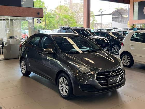 HYUNDAI HB20S 1.6 COMFORT PLUS 16V FLEX 4P AUTOMÁTICO
